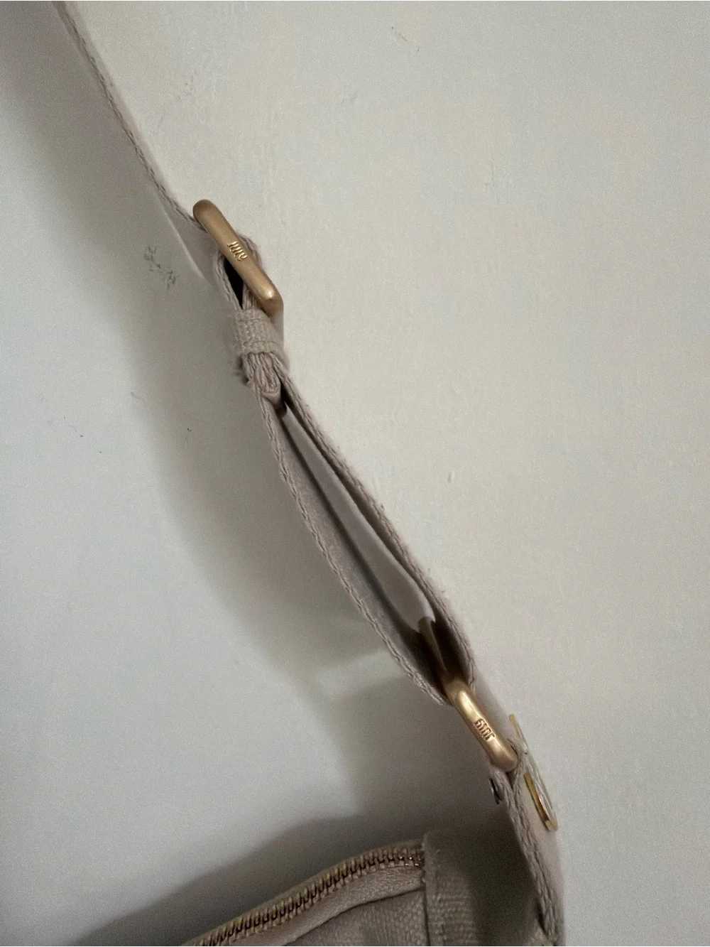 Minimalist Taupe Crossbody Bag with Adjustable Strap